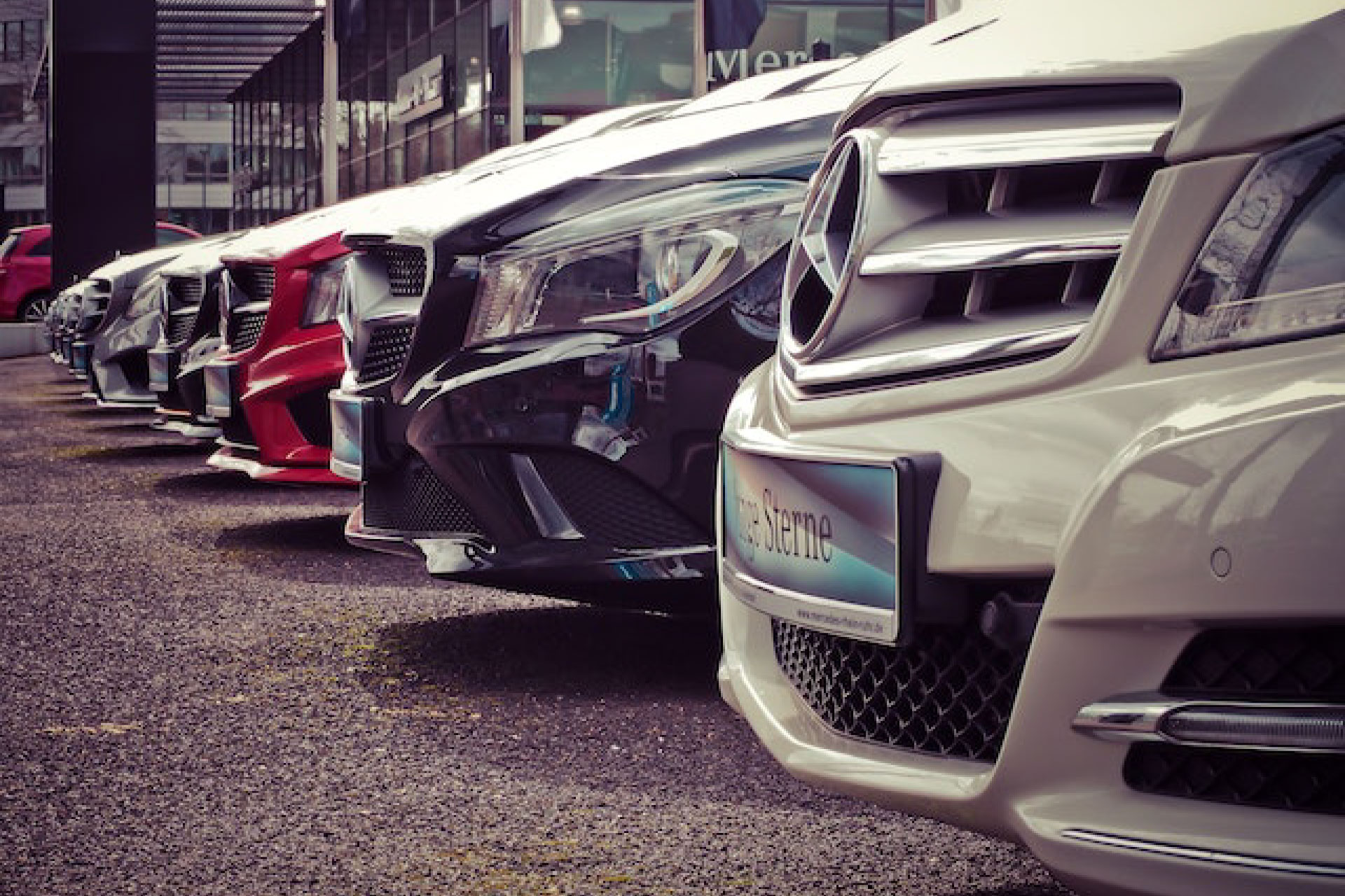 Where to Find Affordable Cars for Rent Locally